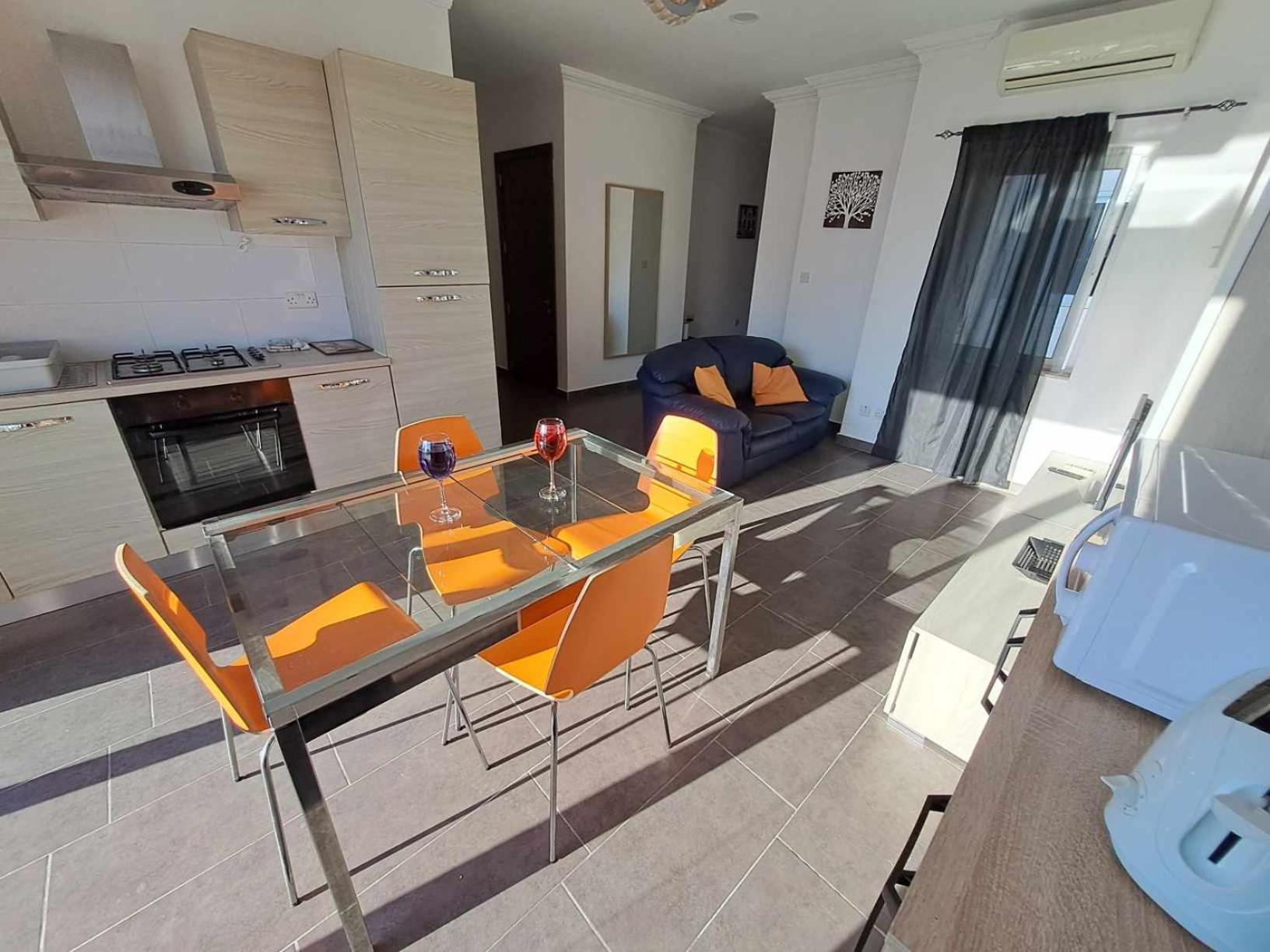 St Julians Sliema Penthouse 3 Minutes Walk From Seafront Leilighet Eksteriør bilde